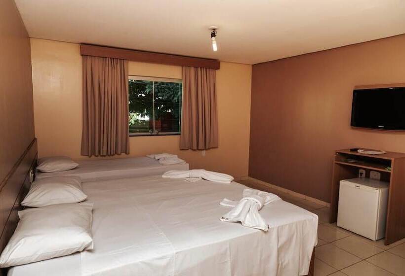 חדר דלוקס לשלושה, Itatiaia Das Thermas