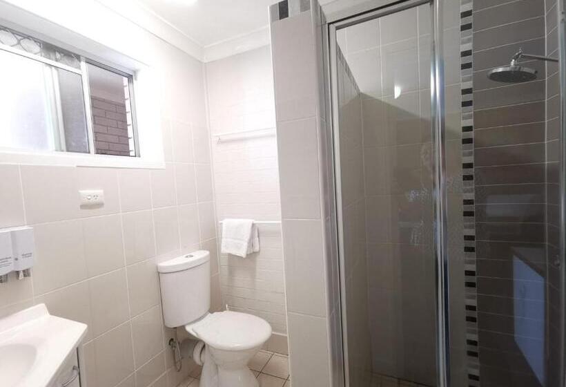 חדר קלאסי לשלושה, Leichhardt Motor Inn