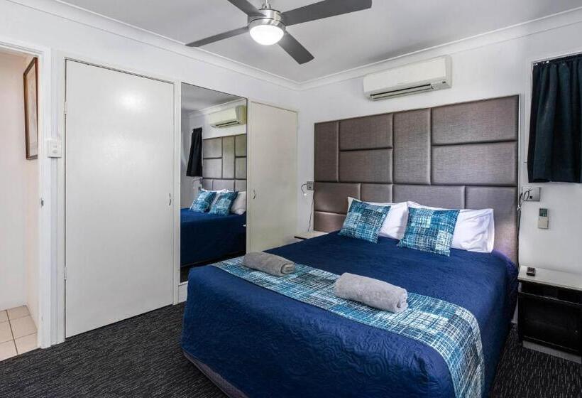 침실 3개 아파트, Leichhardt Motor Inn