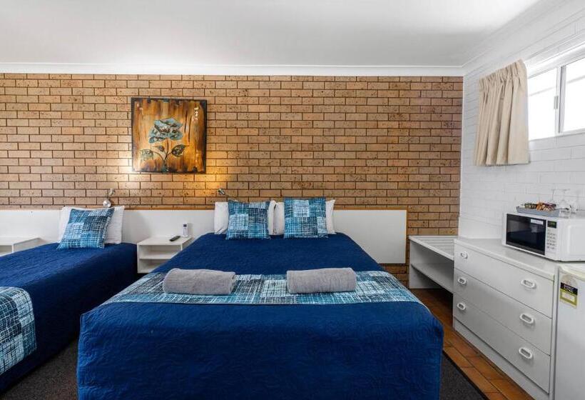 חדר קלאסי לשלושה, Leichhardt Motor Inn