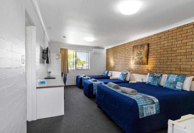 חדר קלאסי לשלושה, Leichhardt Motor Inn