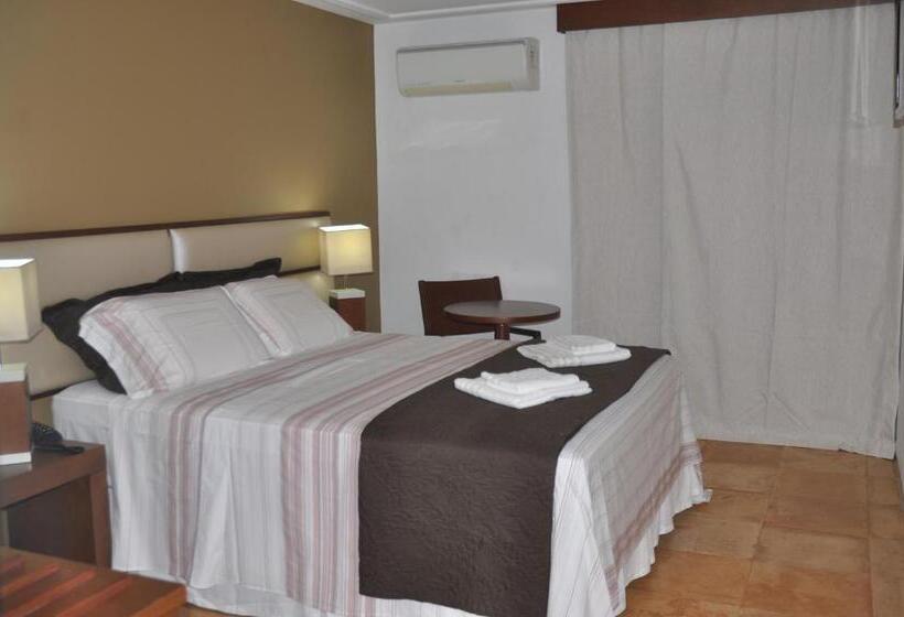 חדר סטנדרט מותאם לאדם עם מוגבלויות, Porto Belo