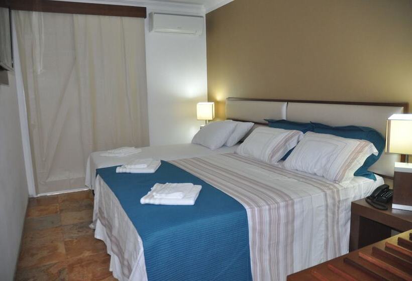 חדר דלוקס לשלושה, Porto Belo