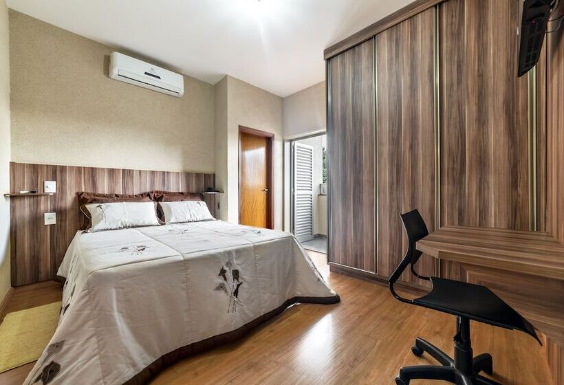 Номер Deluxe, Solar Plaza