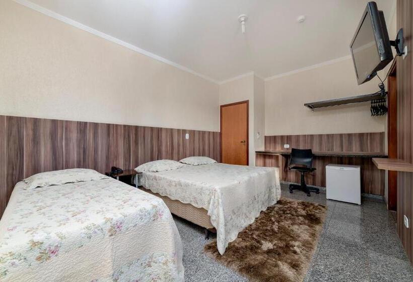 חדר דלוקס, Solar Plaza