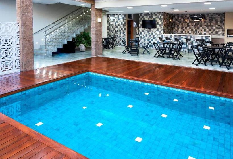 חדר דלוקס, Solar Plaza