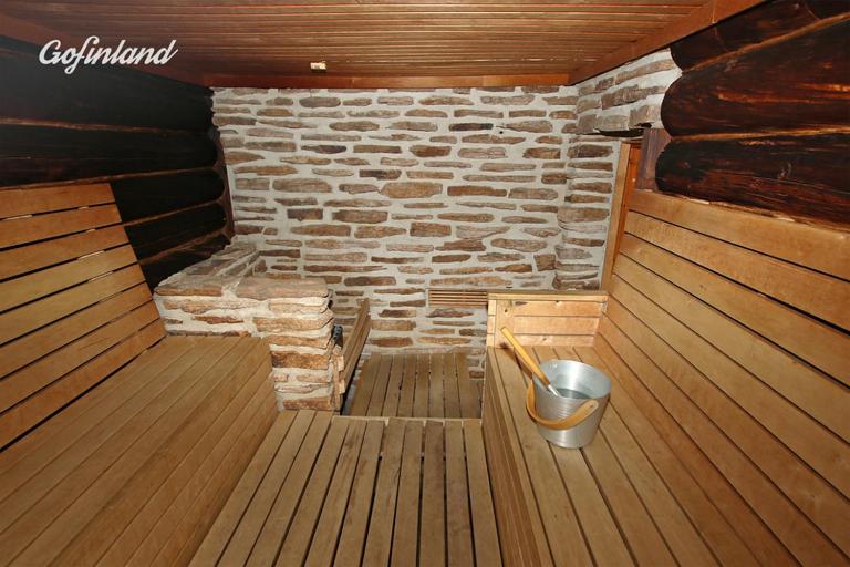 스탠다드 4인용 룸 공용 욕실, Kuukkeli Log Houses Aurora Resort