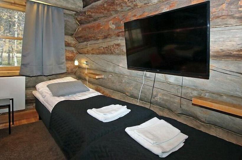 스탠다드 4인용 룸 공용 욕실, Kuukkeli Log Houses Aurora Resort