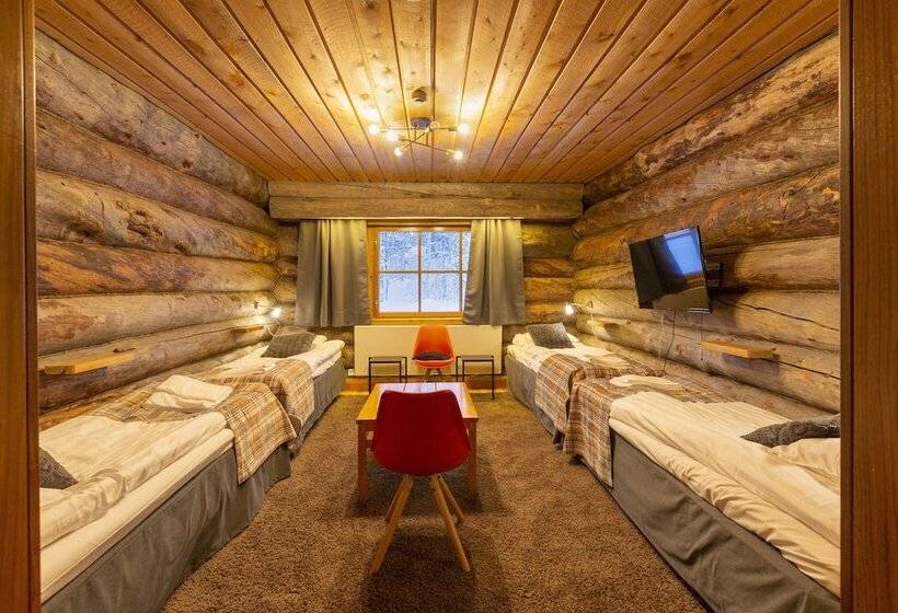 스탠다드 4인용 룸 공용 욕실, Kuukkeli Log Houses Aurora Resort