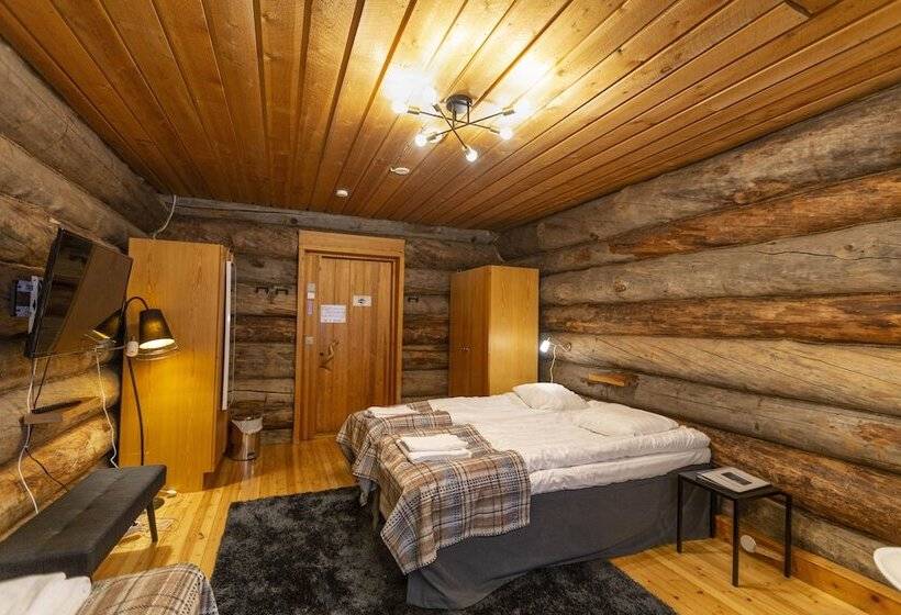 스탠다드 트리픔 룸 공동욕실, Kuukkeli Log Houses Aurora Resort