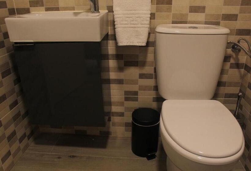 غرفة قياسية, L'Hostalet D'Arenys de Mar