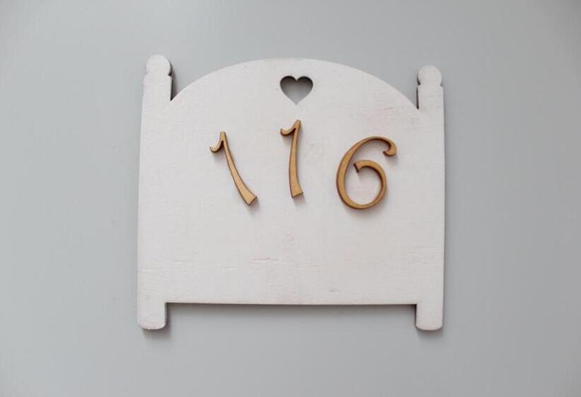 חדר סטנדרט לשלושה, L'Hostalet D'Arenys de Mar