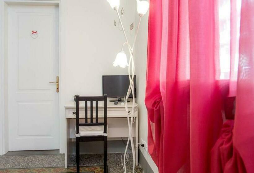 اتاق استاندارد, L Aranceto&stilnovo