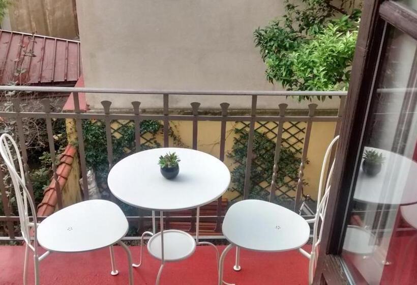 اتاق استاندارد با تختخواب دوطبقه و حمام مشترک, L Aranceto&stilnovo