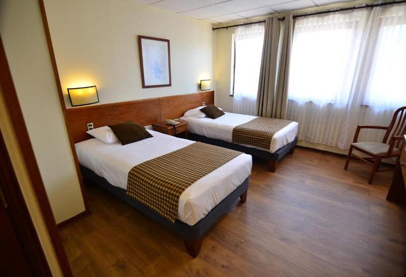 غرفة أساسية, Tur Hotel Santiago