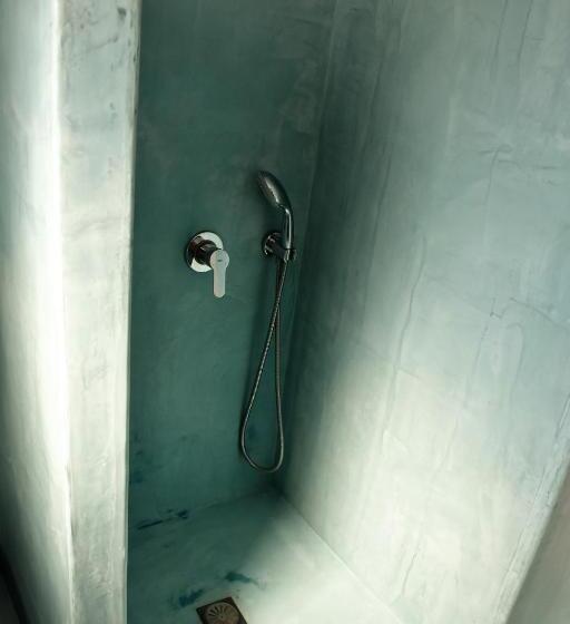 استوديو إقتصادى, Bungalows Marina