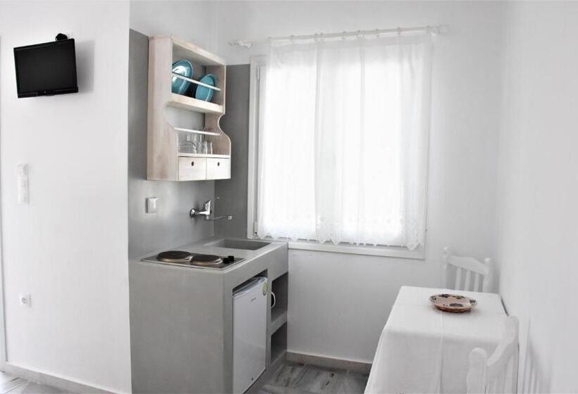 استوديو إقتصادى, Bungalows Marina