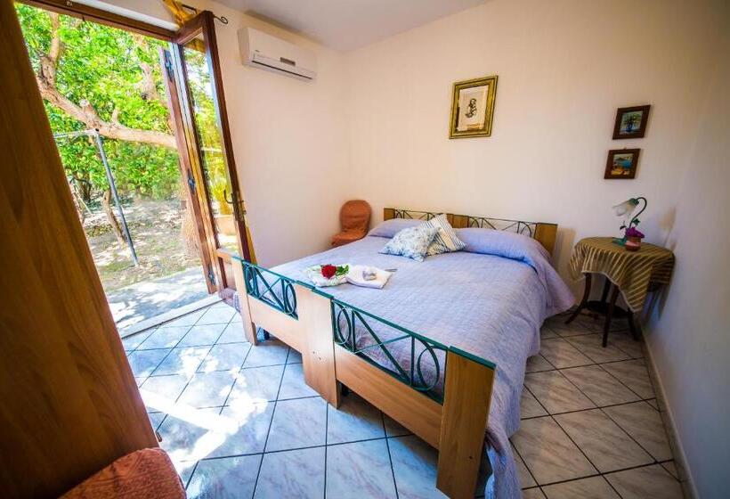 패밀리 아파트, Casa Papiro