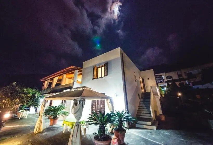 コンフォートトリプルルーム, Casa Papiro