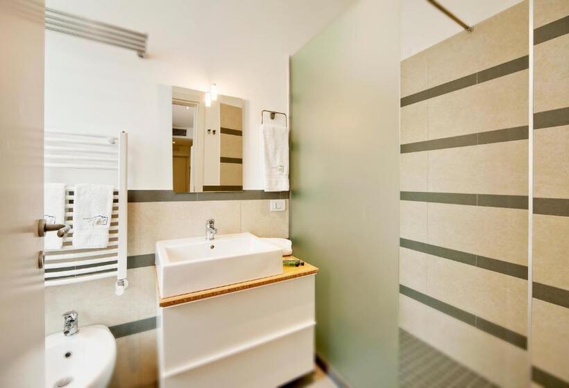 استودیوی استاندارد, Residence Dei Viali