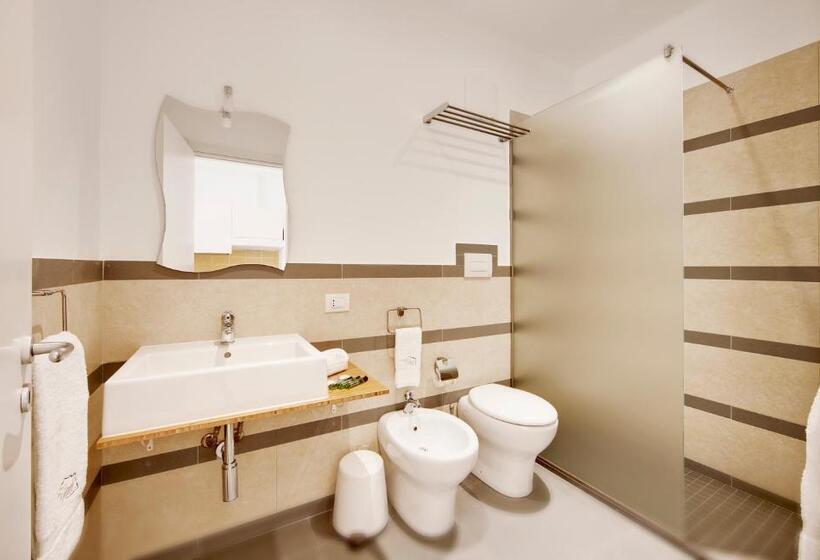 استودیوی استاندارد, Residence Dei Viali