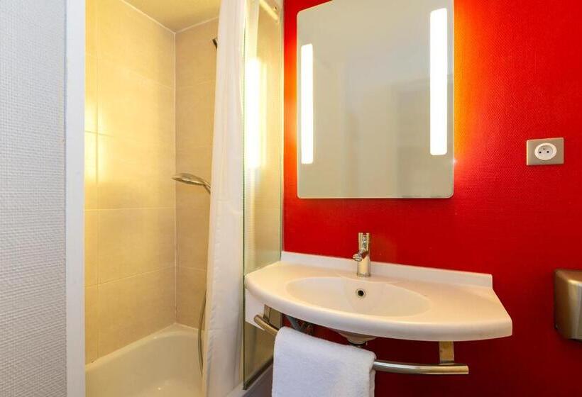 غرفة كلاسيكية رباعية, B&b Hotel Angers 1 Beaucouzé