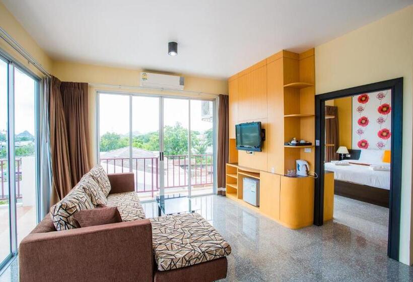 جناح مزود بجاكوزى, Kanokan