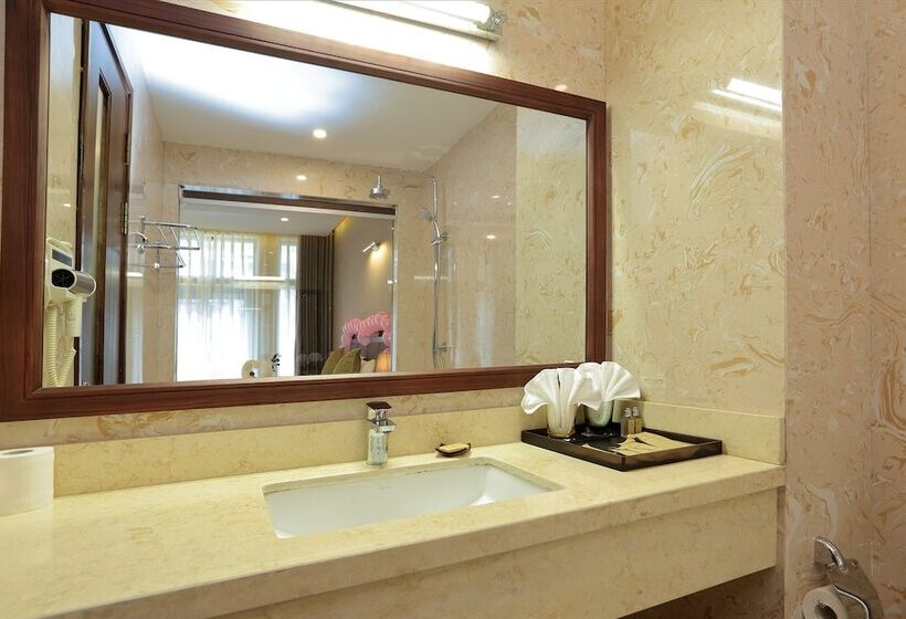 اتاق لوکس, Canvas Sapa Legend