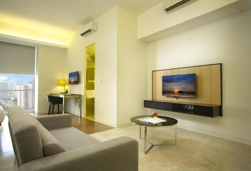 ファミリーステューディオ, The Signature Hotel & Serviced Suites Kuala Lumpur
