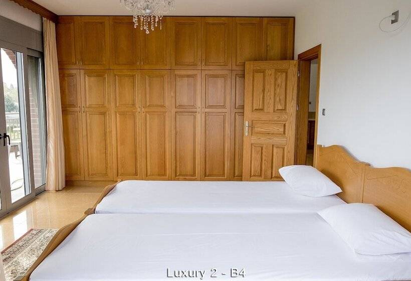 סוויטת דלוקס 3 חדרים, Ionion Star