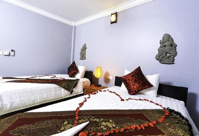 اتاق خانوادگی, Cheng Lay Guesthouse