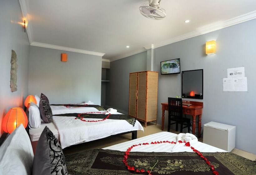 اتاق خانوادگی, Cheng Lay Guesthouse