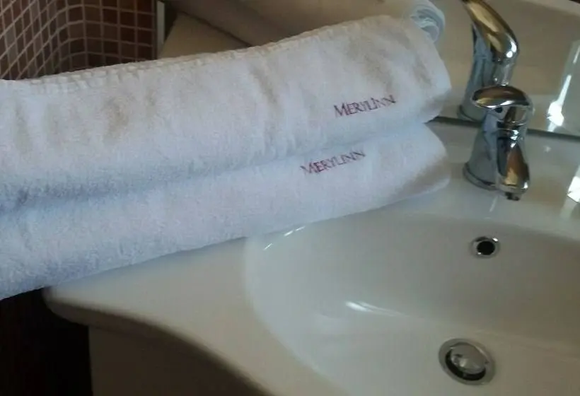 Standard Yhden Hengen Huone, Merylinn Guest House