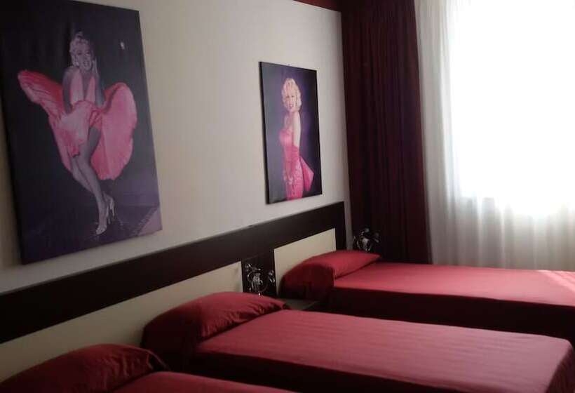 Четырехместный Номер Стандарт, Merylinn Guest House