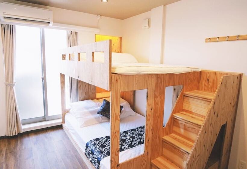 اتاق خانوادگی, Poly Hostel Osaka