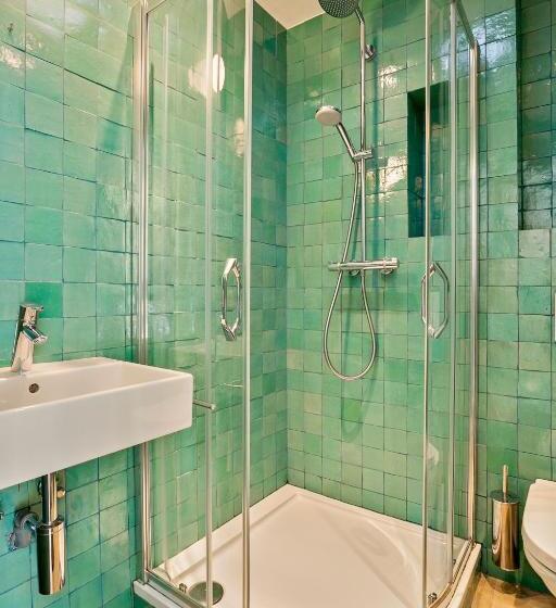 标准间, Fish Market B&b