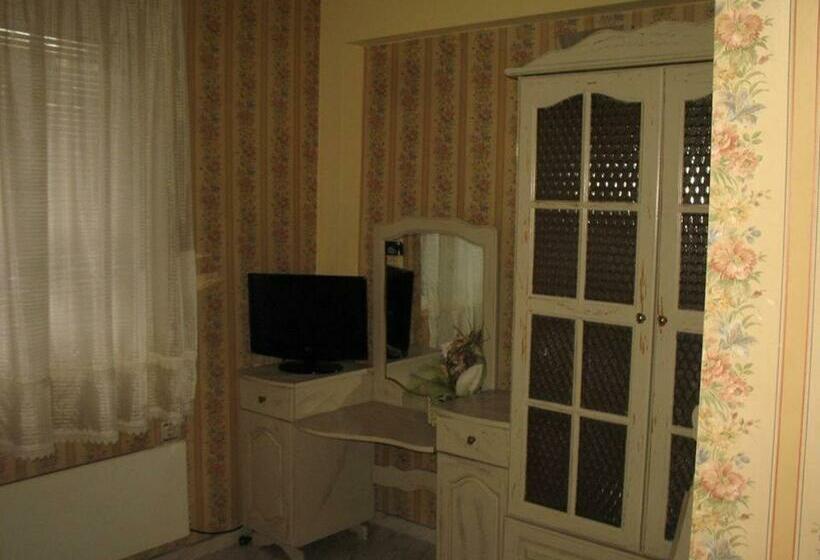 스탠다드 룸, Family Hotel Kartala