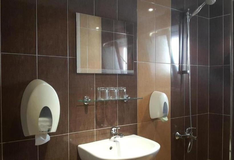 침실 1개 발코니 아파트, Family Hotel Kartala