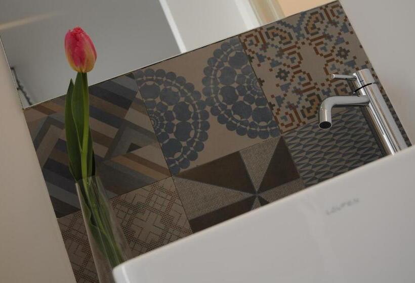 اتاق سوپریور, Iblainsuite