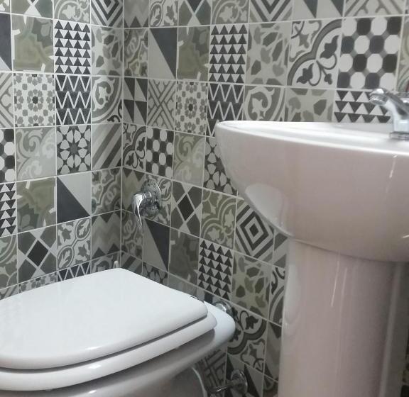 标准单人间, Residenza Del Turista