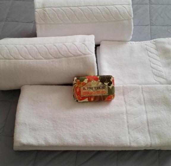 标准三人间, Residenza Del Turista