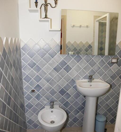 اتاق استاندارد سه نفره, Residenza Del Turista