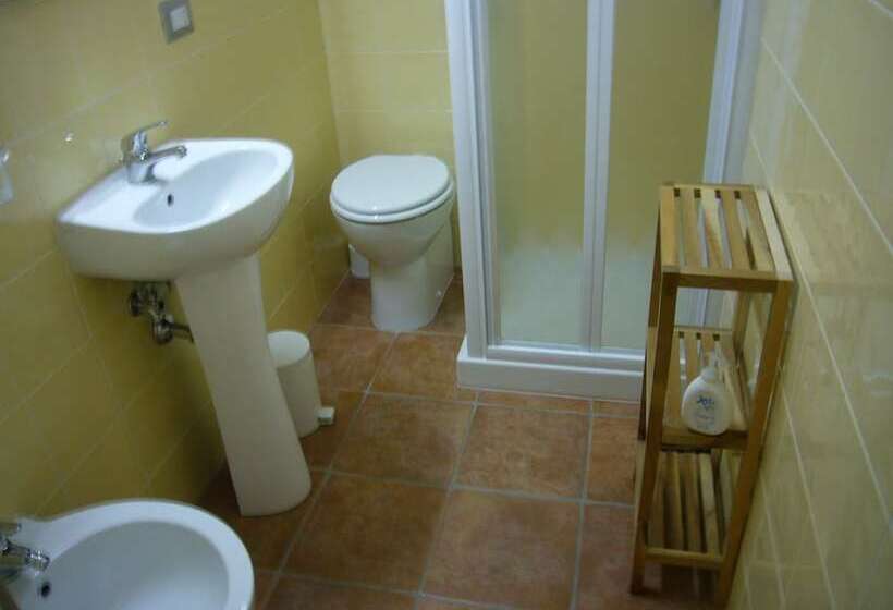 标准单人间, Residenza Del Turista