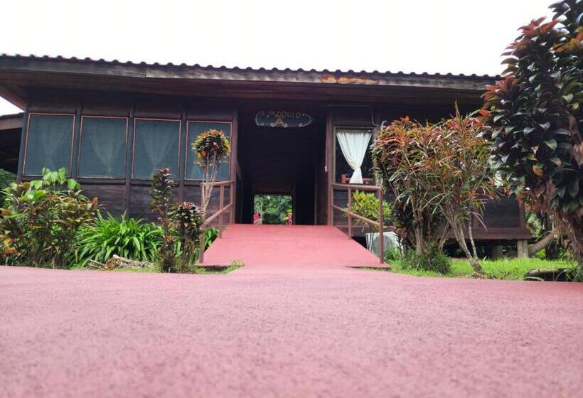 غرفة قياسية ثلاثية مزودة بشرفة, Canto De Ballenas