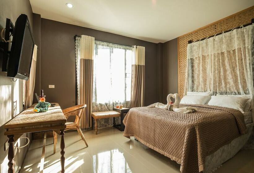 بانگلوی لوکس, Pai Nai Fun Resort