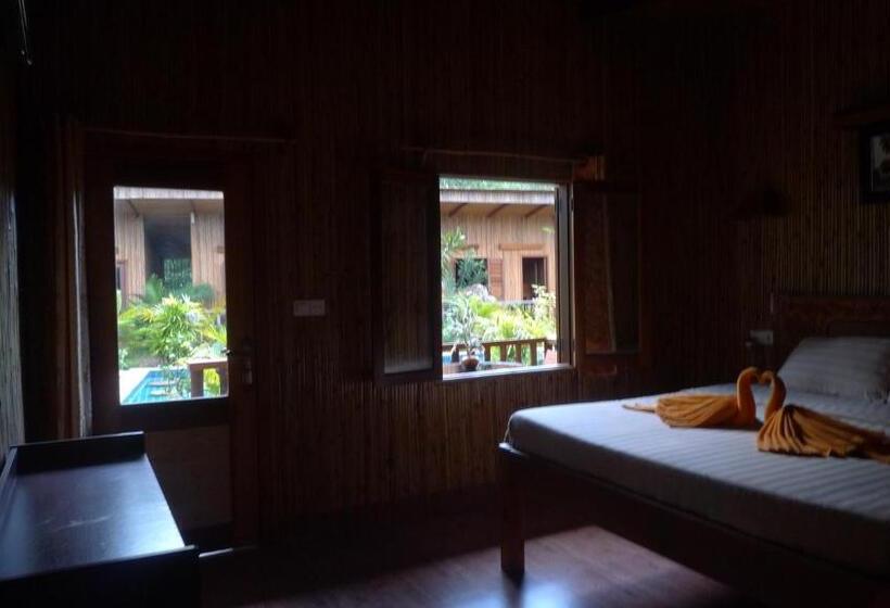 Номер Deluxe Вид на Сад, Sok Sabay Resort