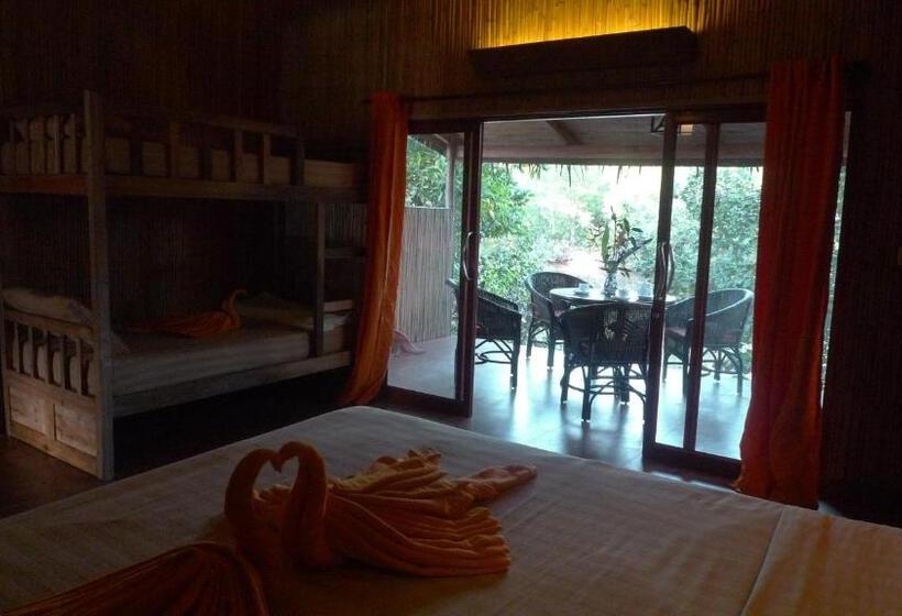 Deluxe люкс с видом на реку, Sok Sabay Resort