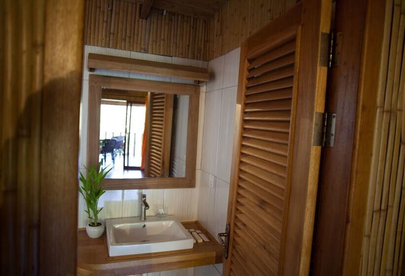 Deluxe люкс с видом на реку, Sok Sabay Resort