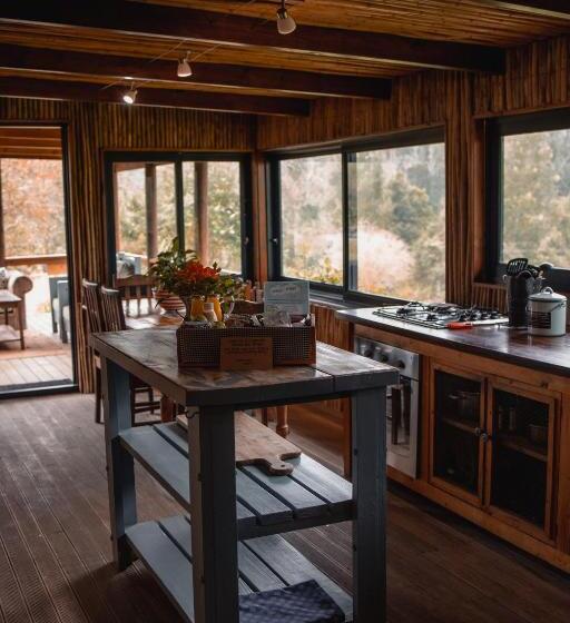 标准平房, Oakhurst Farm Cottages