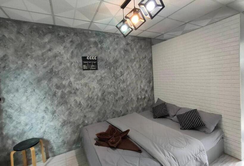 غرفة قياسية, Italay Zone Sea